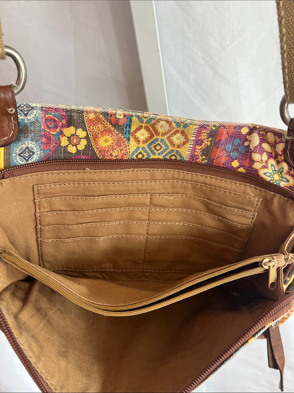 Fossil Multicolor Quilted Patchwork Crossbody Bag - Picture 10 of 16